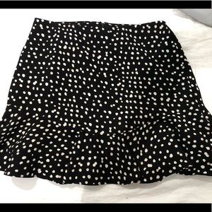 Banana republic black skirt